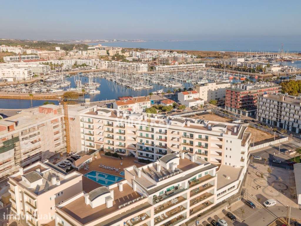 Apartamento T2 em Lagos com Piscina, Garagem e Ginásio | Perto da M... - Grande imagem: 4/23