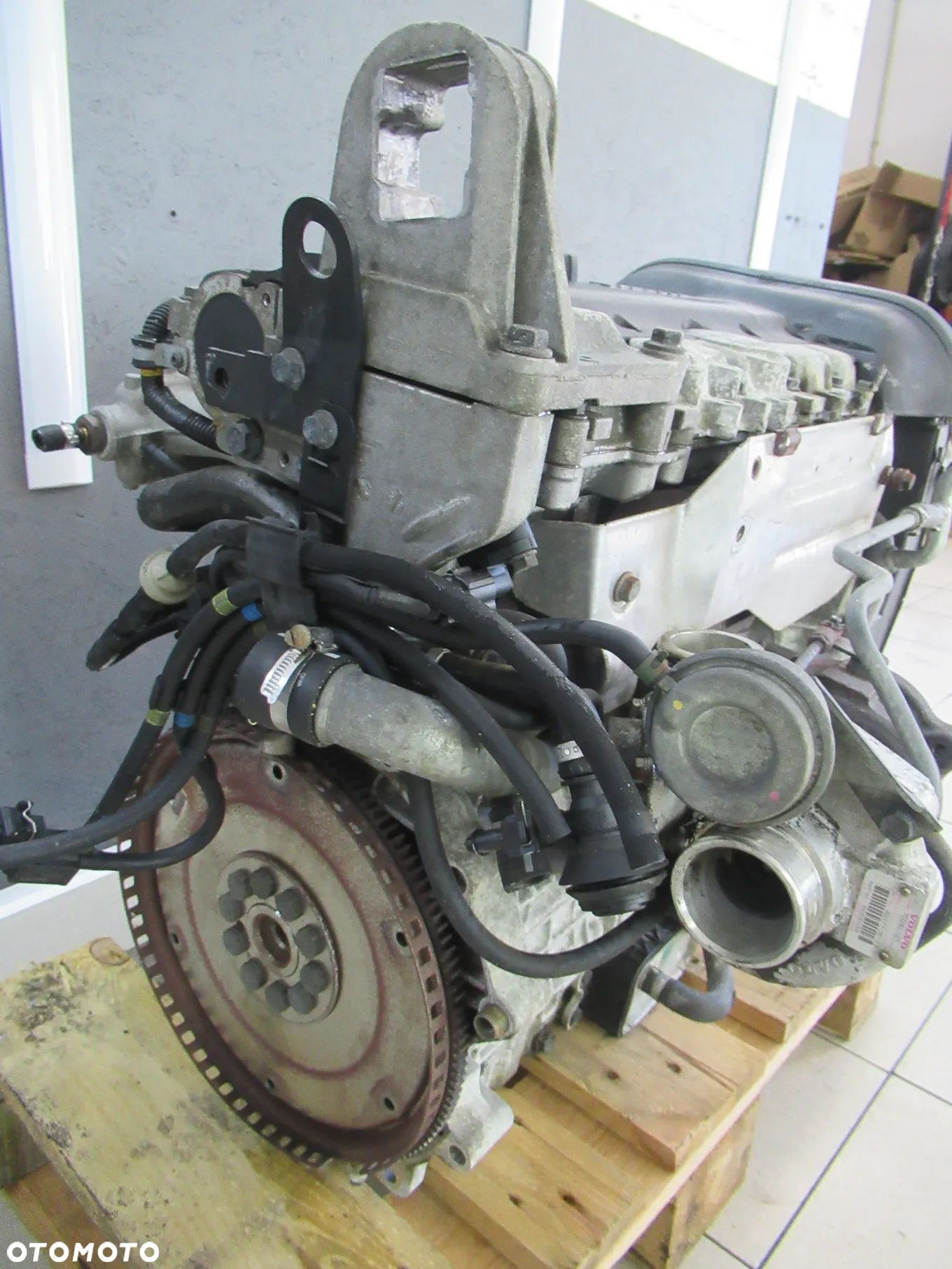 Silnik kompletny Volvo V70 XC70 S60 b5244t 2.4t - 8