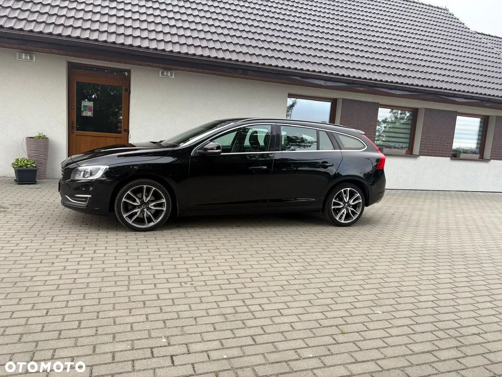 Volvo V60 D2 - 3