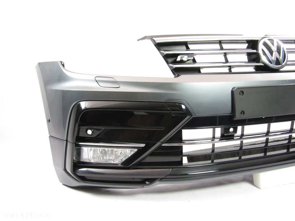 Zderzak przedni VW Tiguan R Line 16 - 20 Sprysk. / Pdc-6 Lakier LR7H - 16
