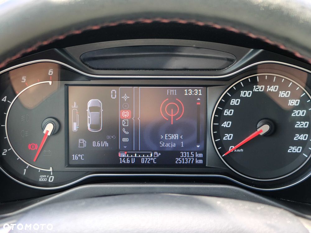 Ford Mondeo - 4