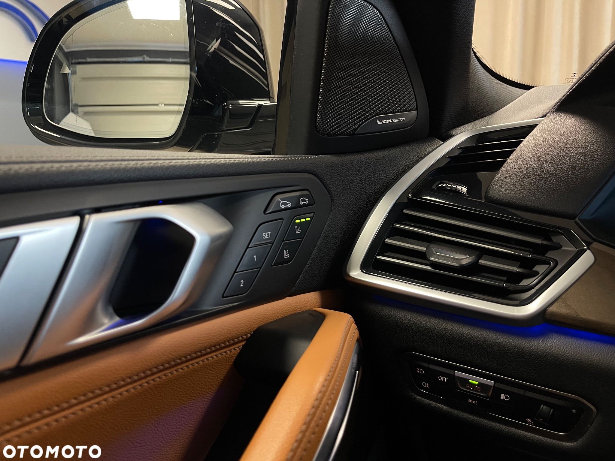 BMW X6 xDrive40d mHEV - 13