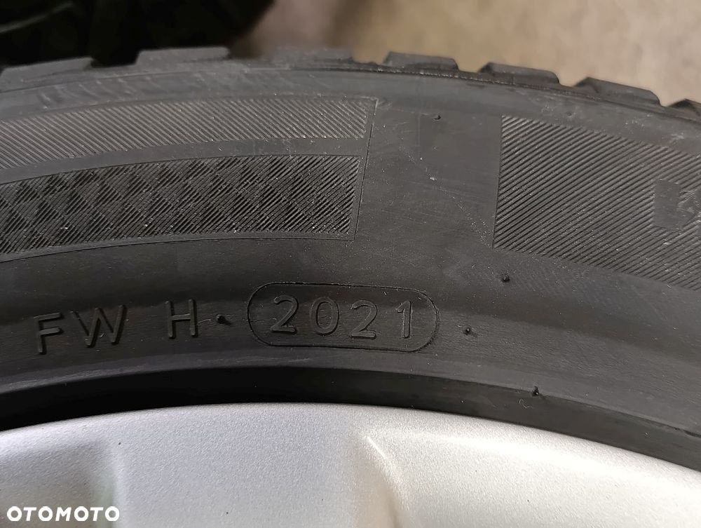 TOYOTA COROLLA E21 od 2019r Koła z Oponami Zimowymi 205/55R16 HANKOOK 21r - 12