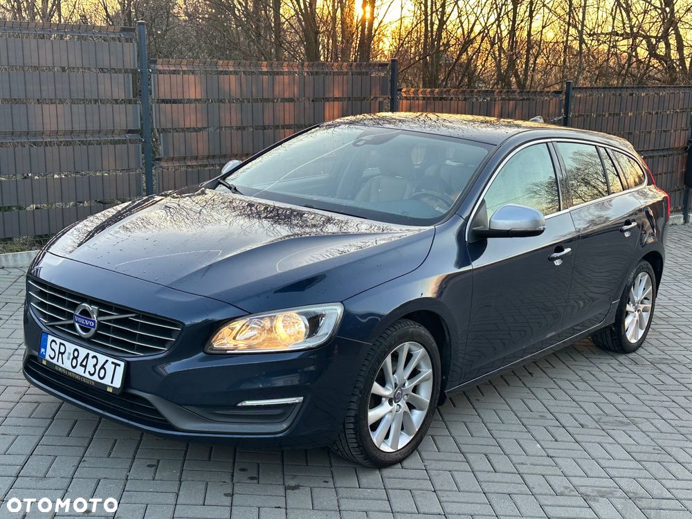 Volvo V60 D4 Momentum - 3