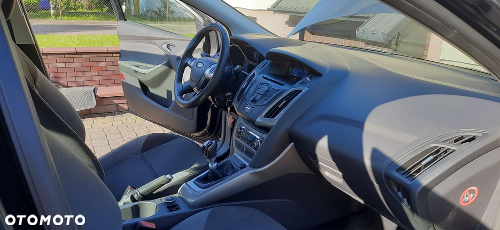 Ford Focus 1.6 TDCi Ambiente - 7