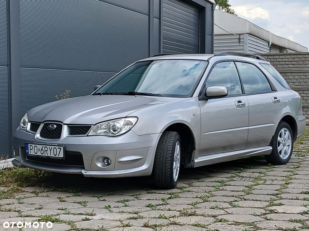 Subaru Impreza SW 2.0 RS - 4