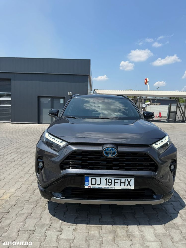 Toyota RAV4 - 10