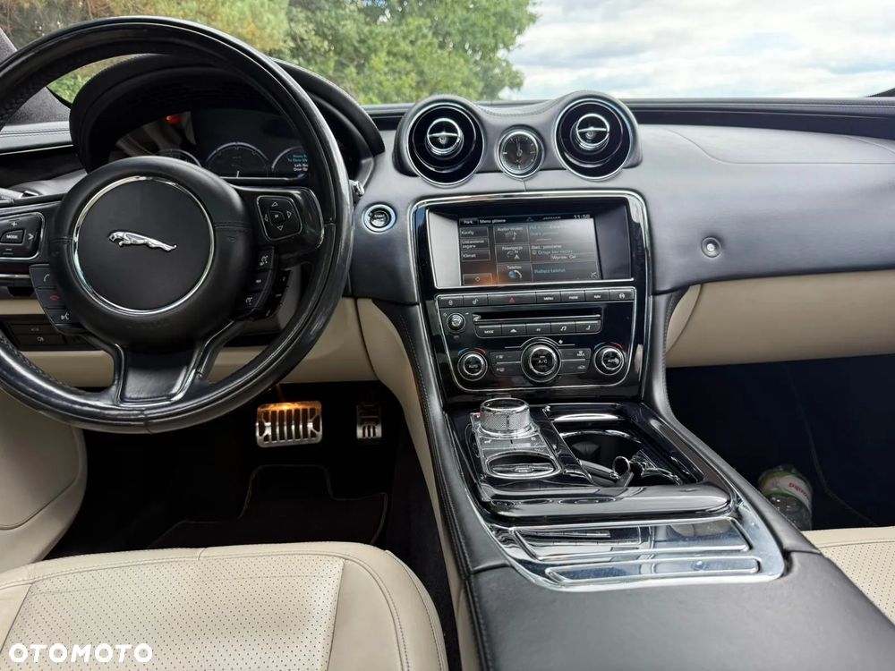 Jaguar XJ 3.0 V6 Kompressor AWD Premium Luxury - 16