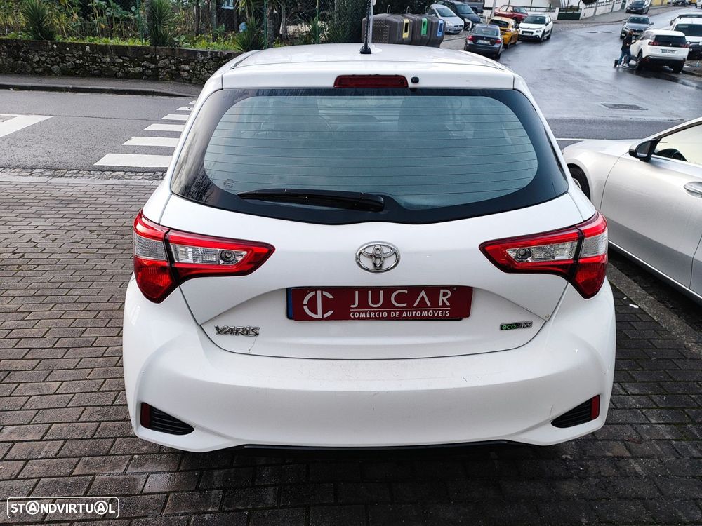 Toyota Yaris 1.0 VVT-i - 6