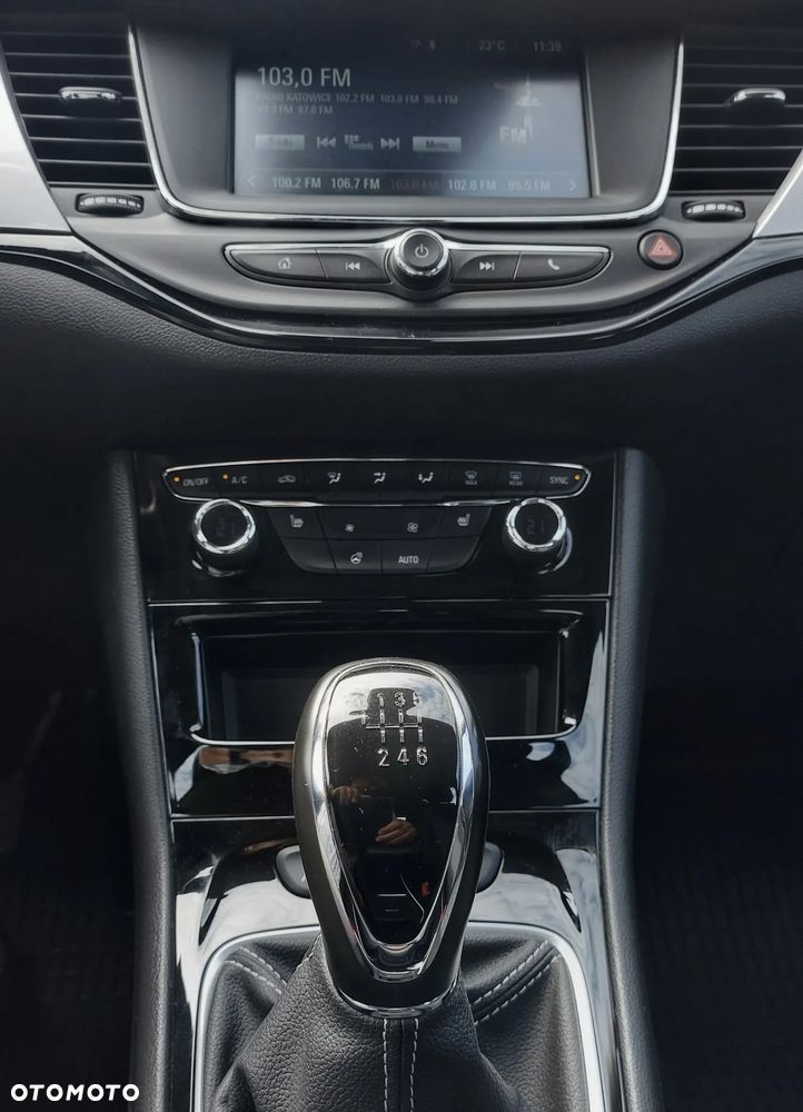 Opel Astra 1.2 T 2020 S&S - 22
