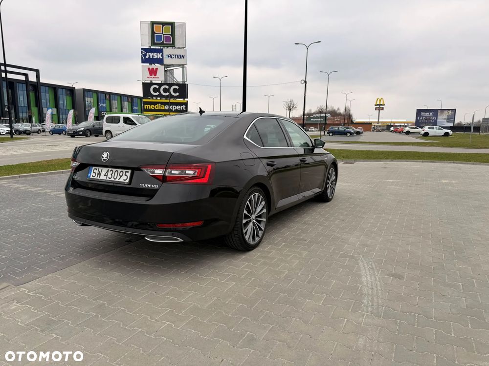 Skoda Superb 2.0 TDI L&K DSG - 3