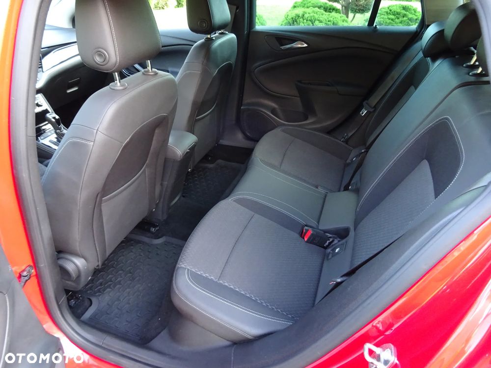 Opel Astra 1.6 Turbo Start/Stop Automatik Innovation - 7