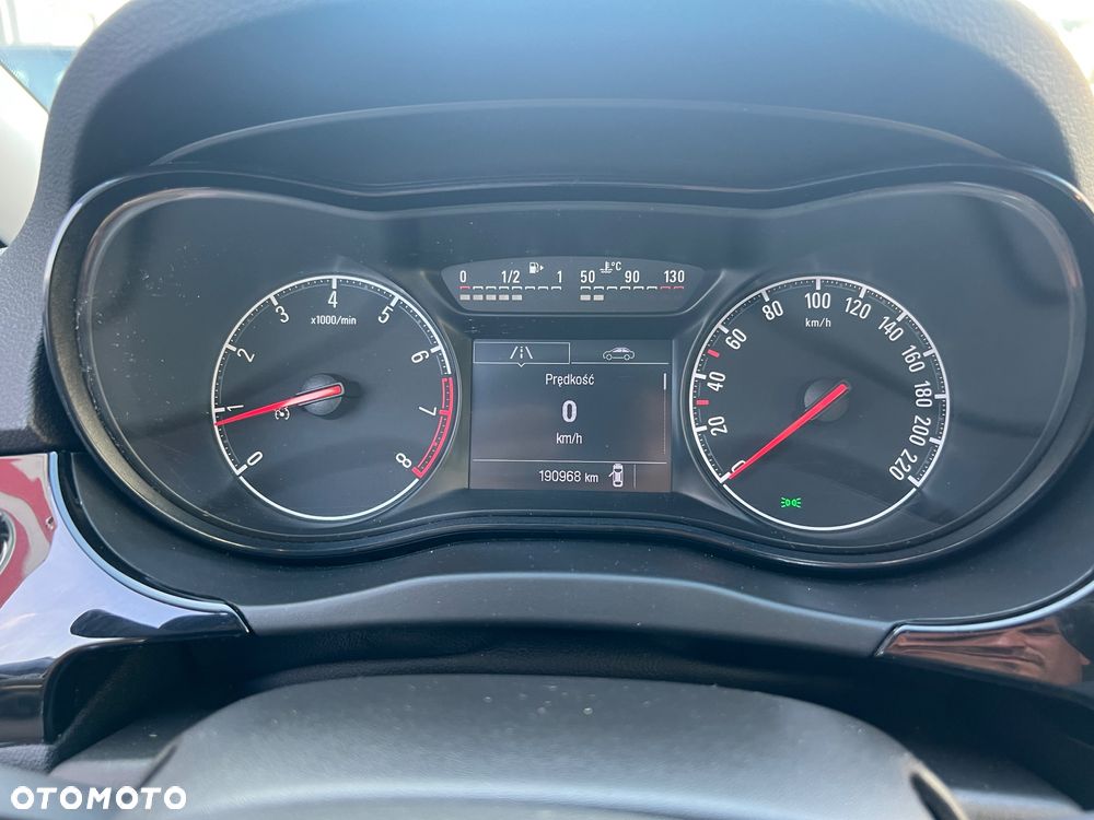 Opel Corsa 1.4 16V Cosmo - 6