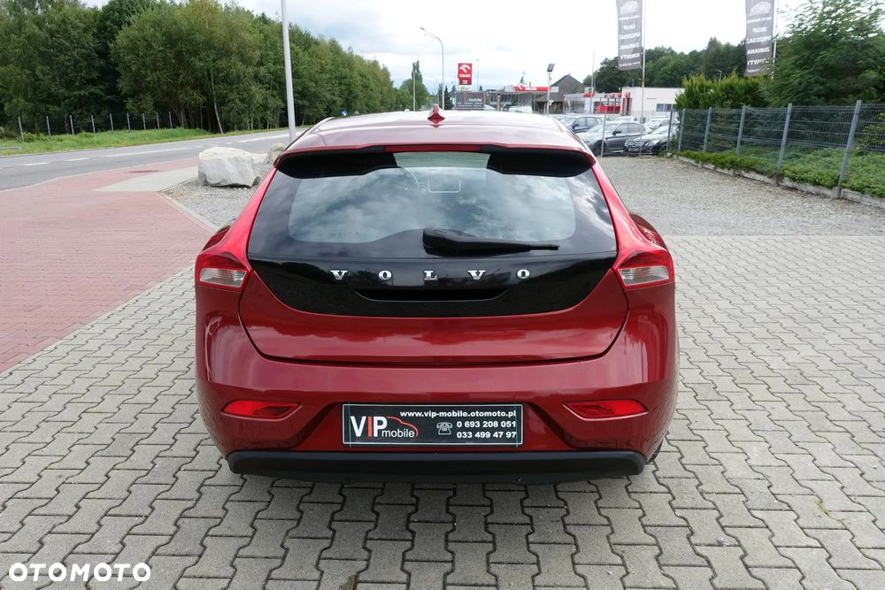 Volvo V40 D2 Momentum - 6