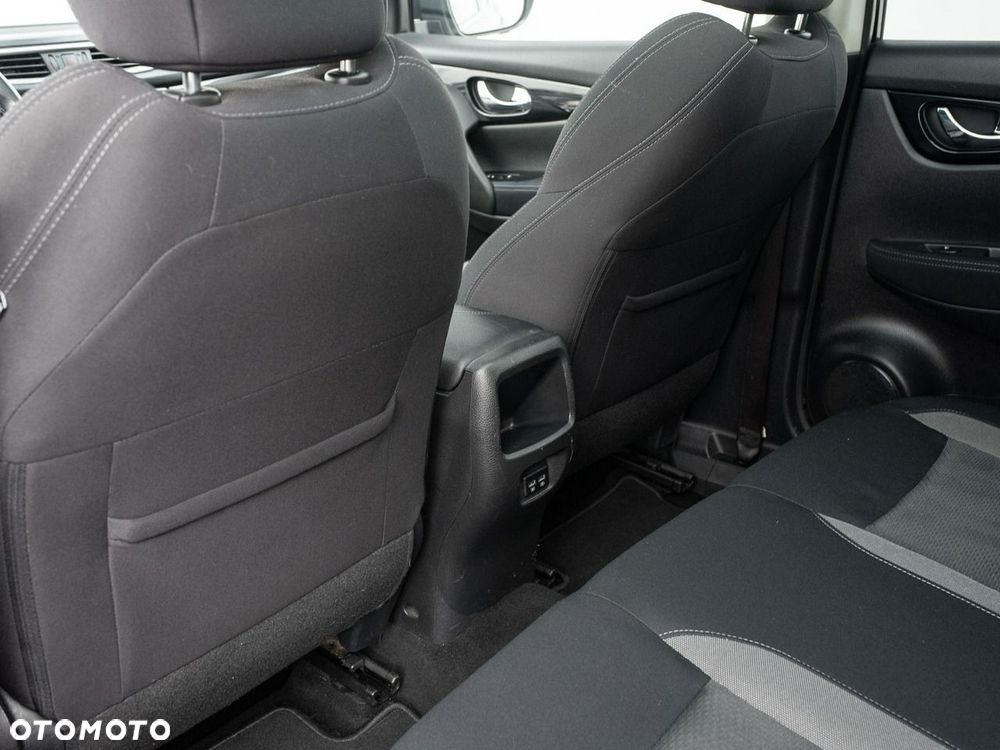 Nissan Qashqai 1.5 dCi N-Connecta - 25