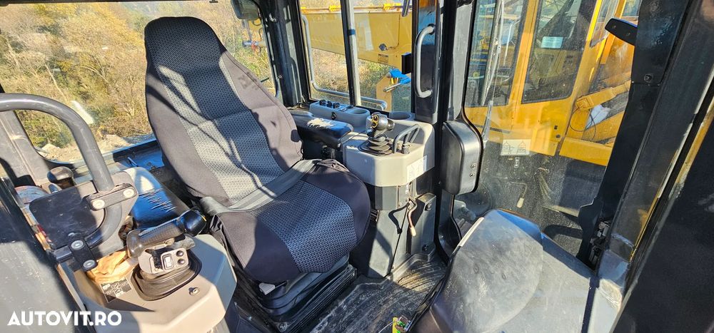 Komatsu D61 PX Buldozer - 12