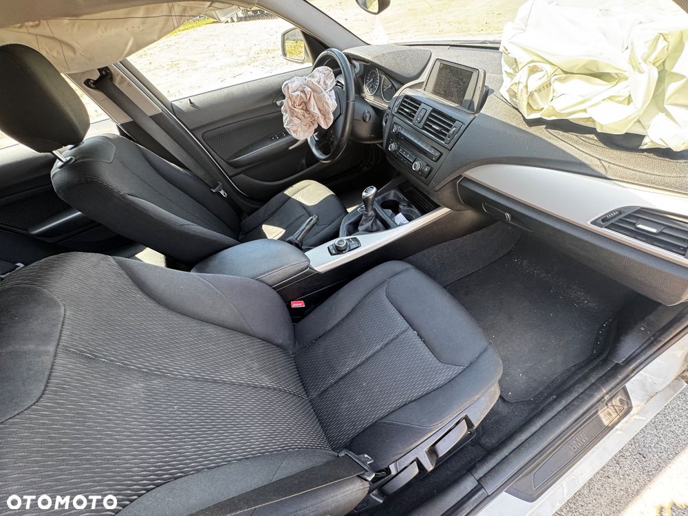 BMW Seria 1 118i Advantage - 12
