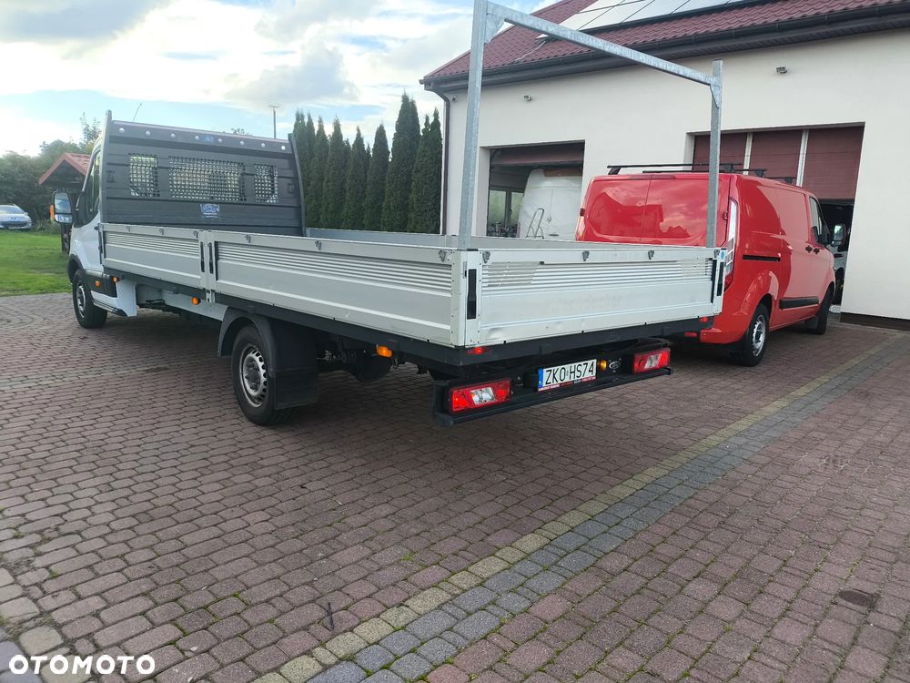 Ford Transit - 6