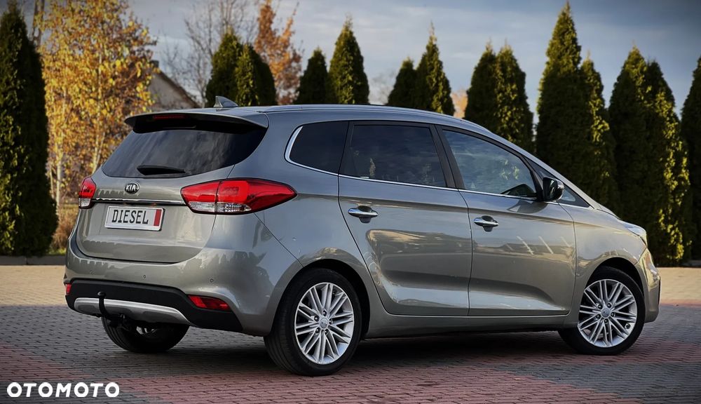 Kia Carens 1.7 CRDi S 7os - 22