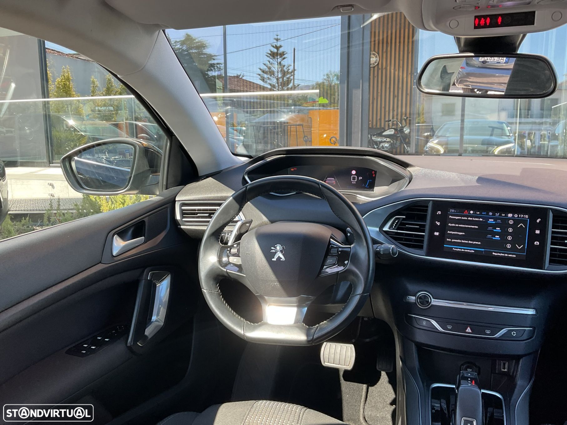 Peugeot 308 1.2 PureTech Allure EAT8 - 35