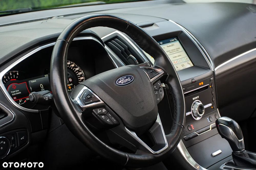 Ford Edge 2.0 TDCi Bi-Turbo 4x4 ST-LINE - 19