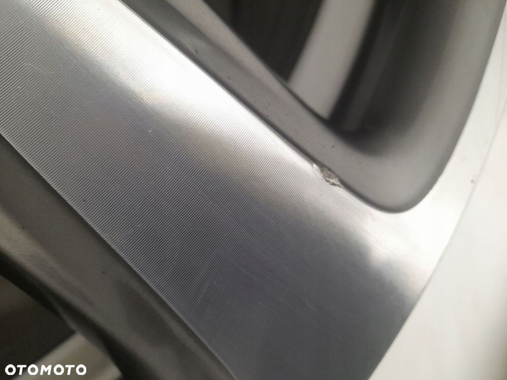 Felga aluminiowa Rolls Royce OE 6859028 8.5" x 20" 5x120 ET25 - 3