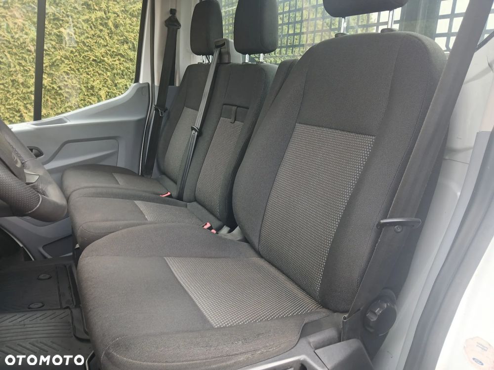 Ford Transit - 13