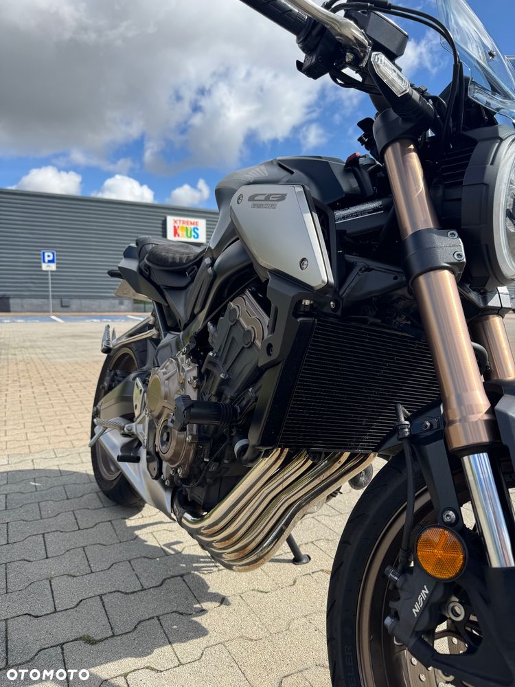 Honda CB - 3