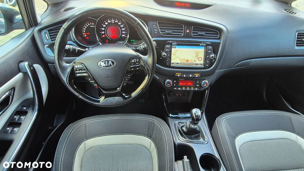 Kia Ceed 1.4 Business Line - 28