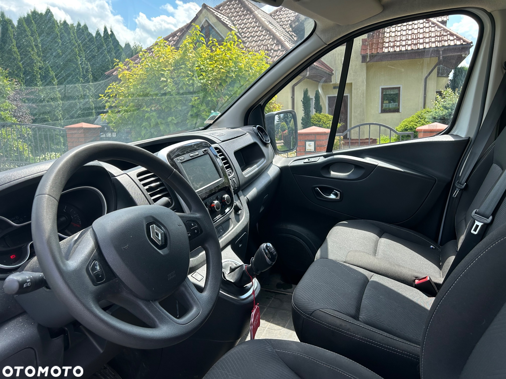 Renault Trafic Grand SpaceClass 2.0 dCi - 6