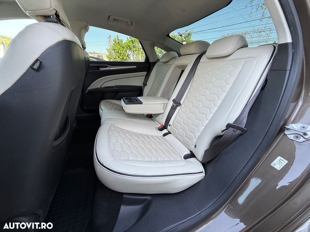 Ford Mondeo 2.0 TDCI PowerShift Titanium - 22