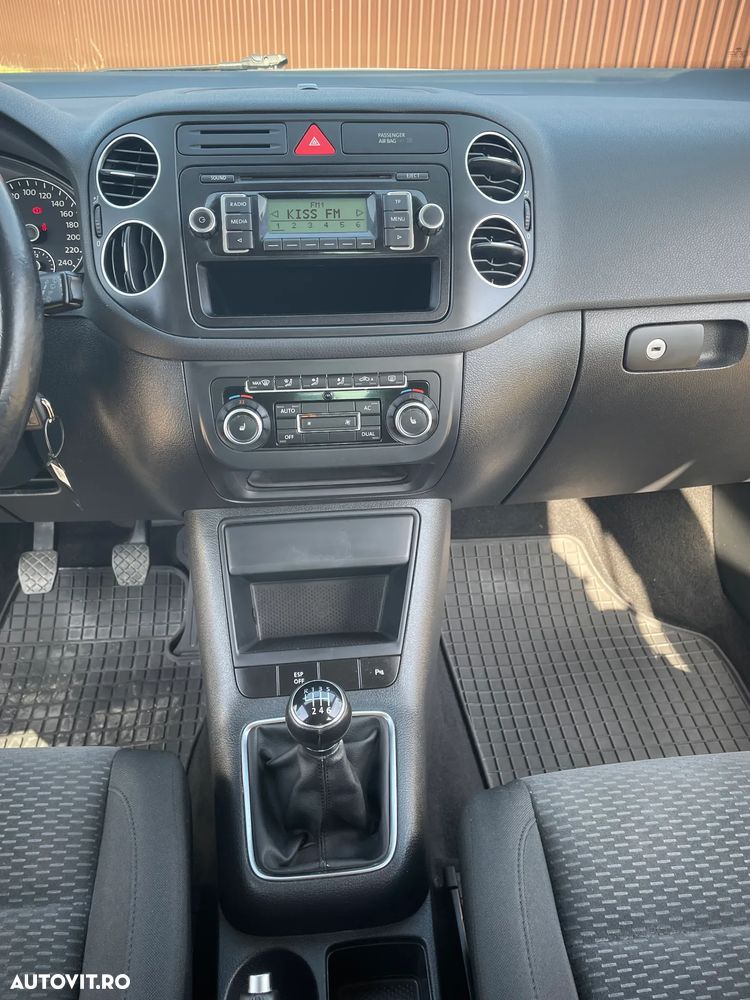 Volkswagen Golf Plus - 8