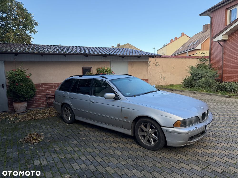 BMW Seria 5 - 4