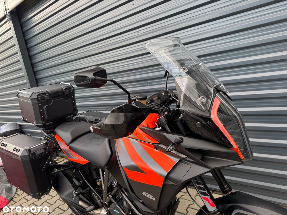 KTM Adventure - 11