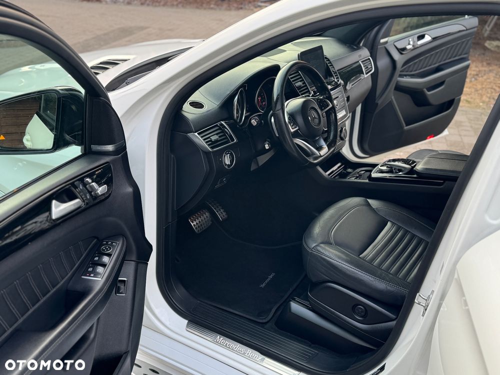 Mercedes-Benz GLE 350 d Coupe 4Matic 9G-TRONIC AMG Line - 5