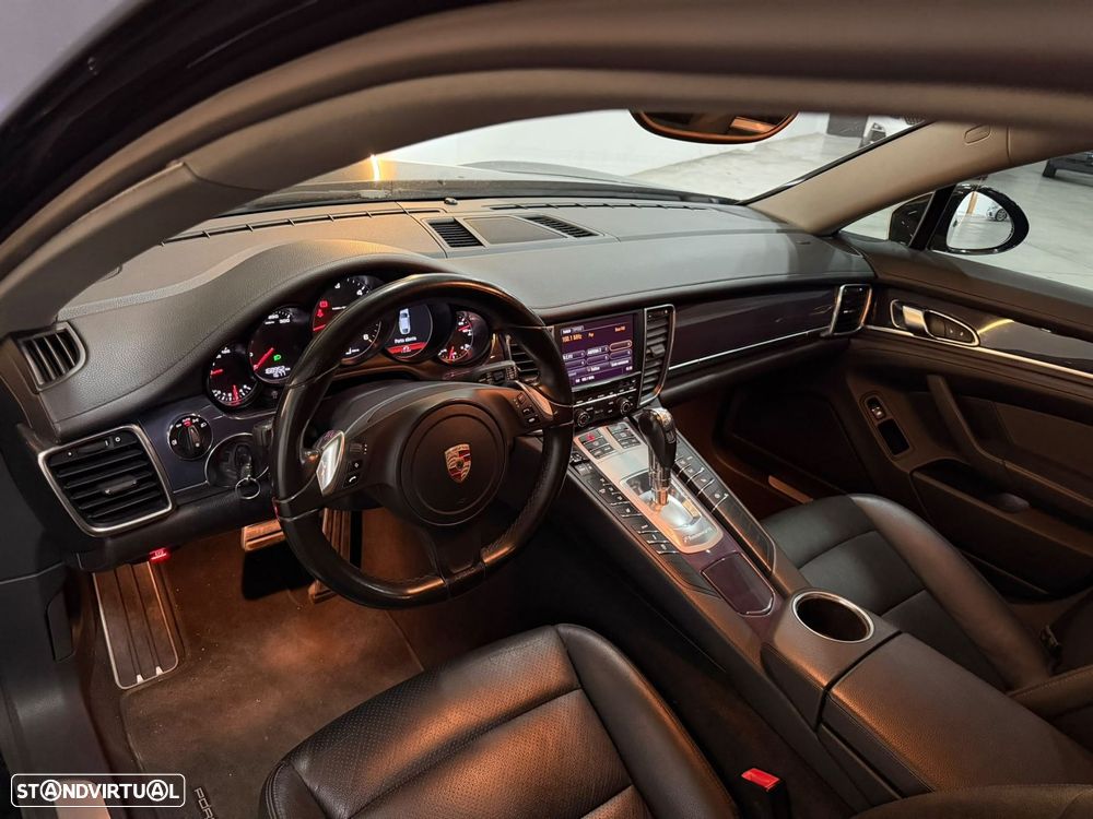 Porsche Panamera Platinum Edition - 40