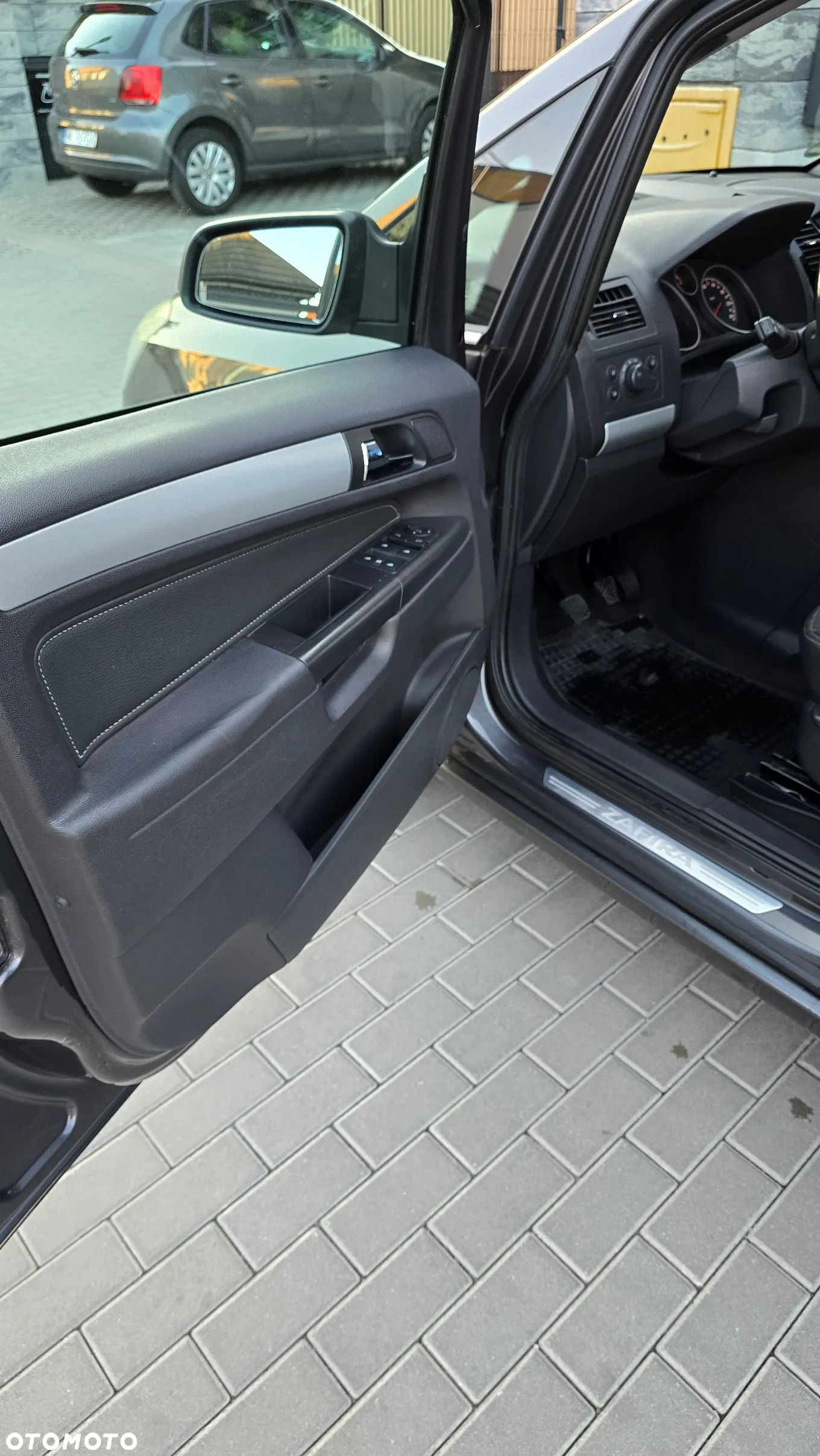 Opel Zafira 1.8 Essentia - 15