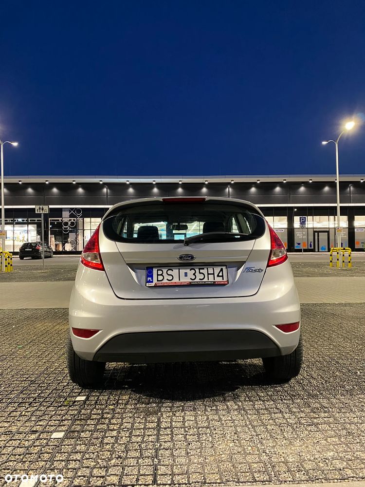 Ford Fiesta 1.25 Trend Edition - 6