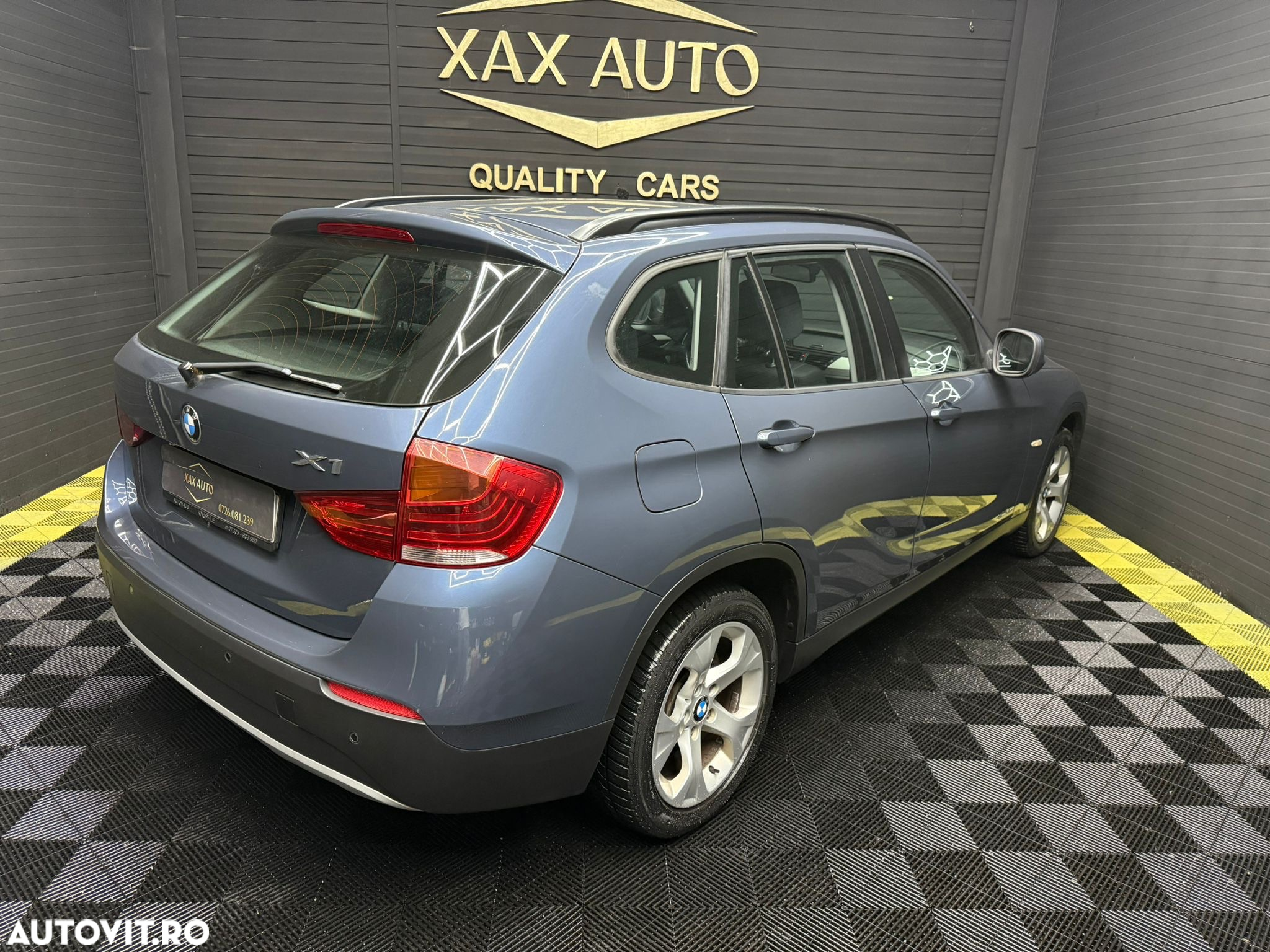 BMW X1 xDrive18d xLine - 4