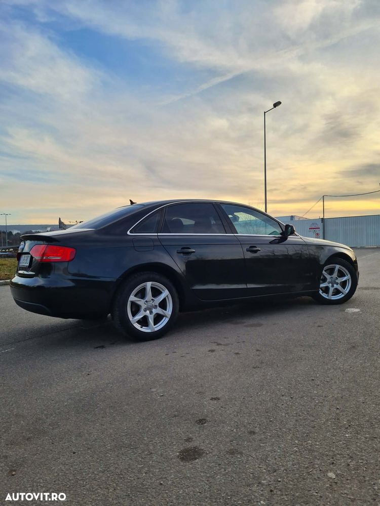 Audi A4 2.0 TDI B8 - 6