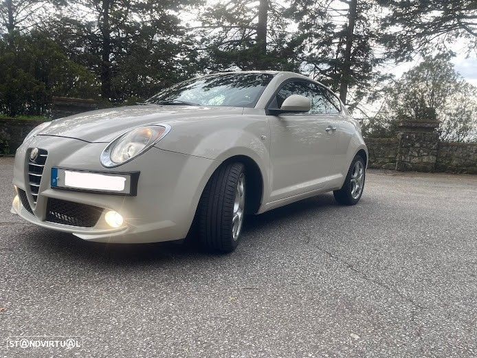 Alfa Romeo MiTo 1.3 JTD Distinctive - 13