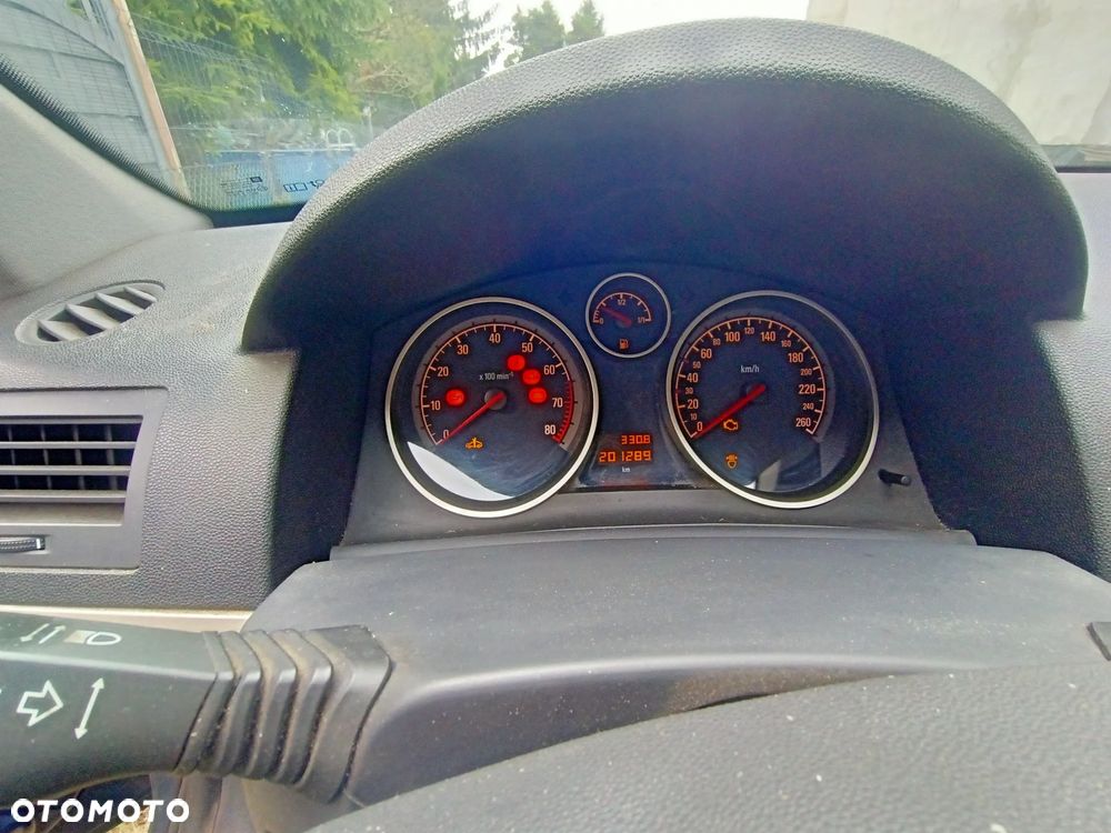 Opel Astra - 13