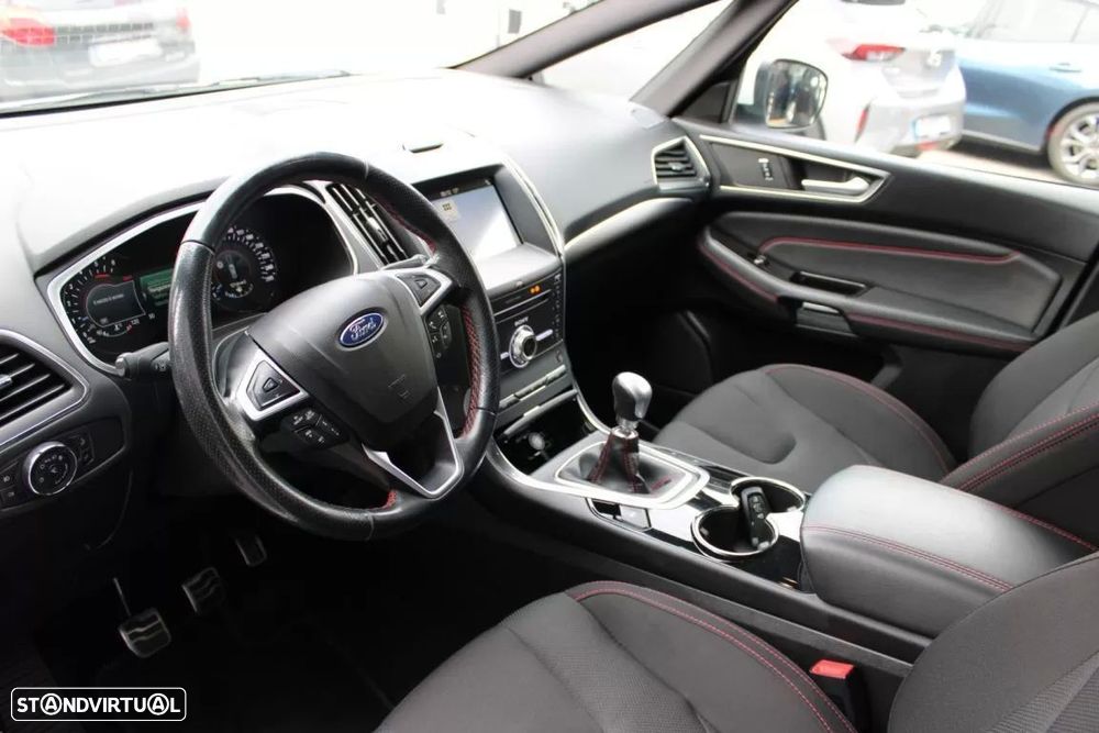 Ford S-Max 2.0 TDCi ST-Line - 24