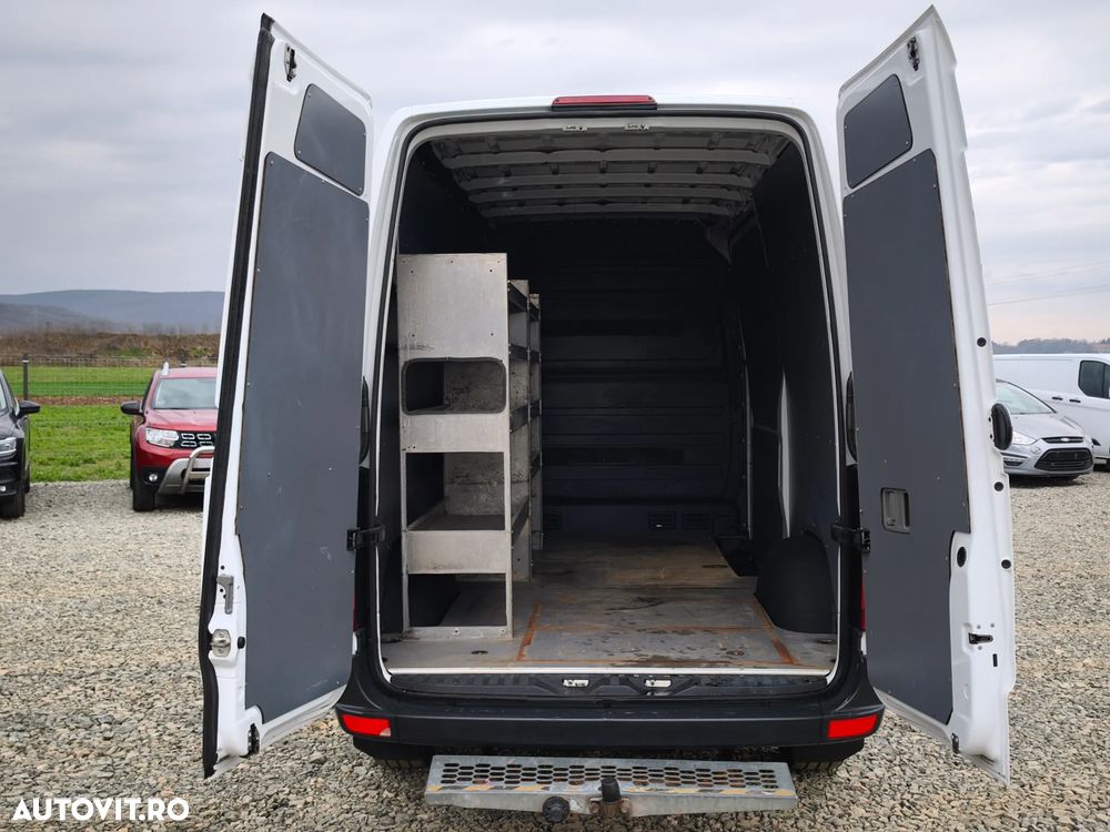 Mercedes-Benz Sprinter - 18
