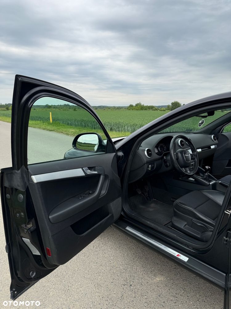 Audi A3 Sportback 2.0 TDI DPF Ambition - 9