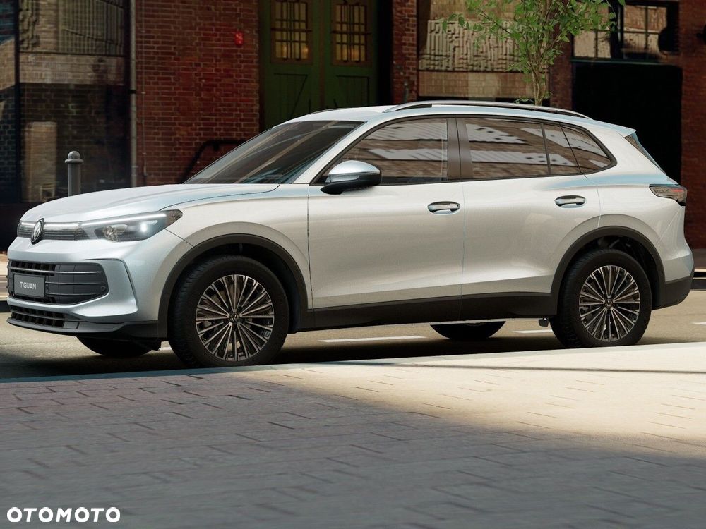 Volkswagen Tiguan - 2
