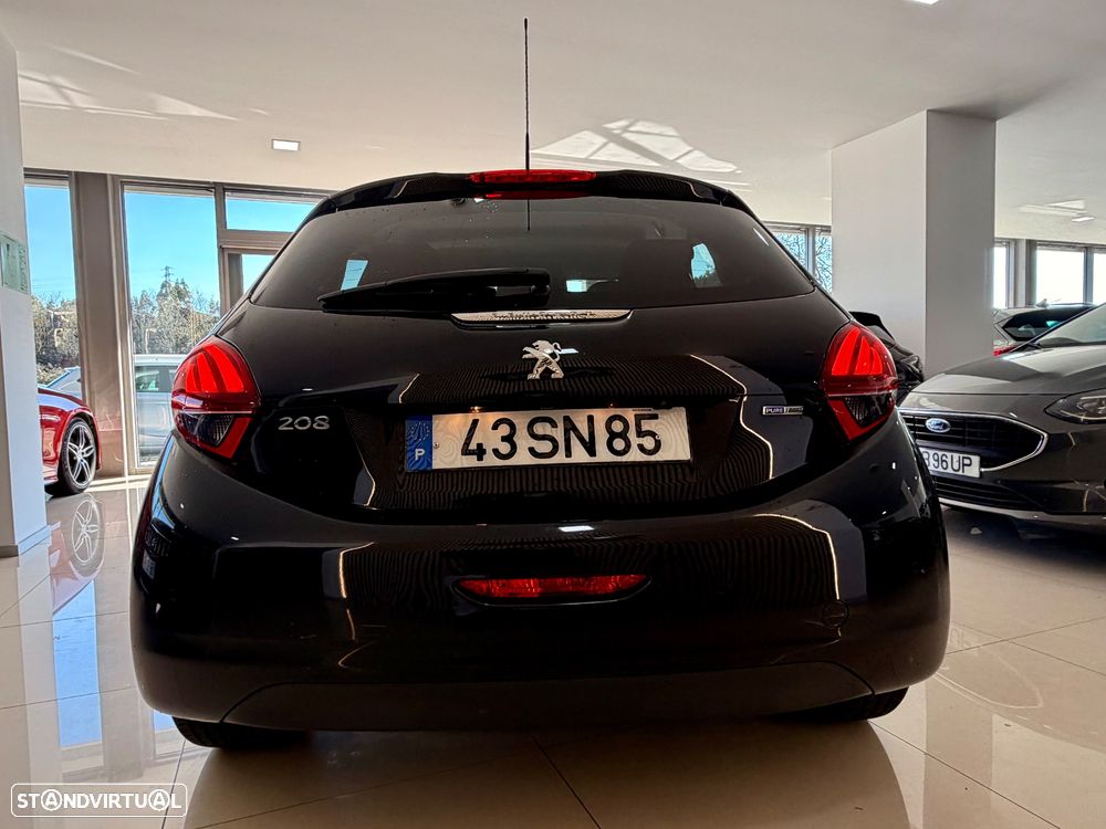 Peugeot 208 1.2 PureTech Style - 22