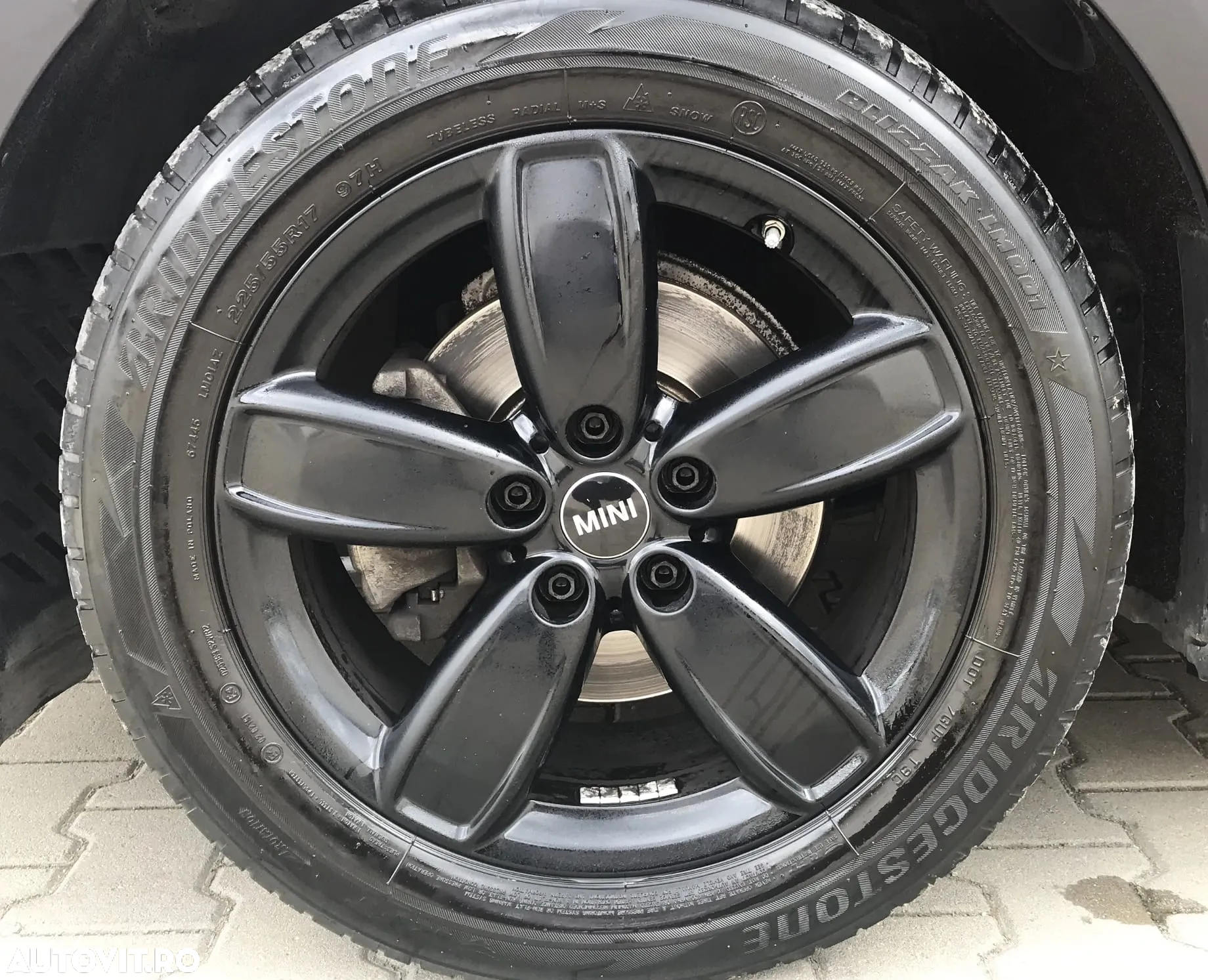Mini Countryman One Aut. Essential Trim - 40