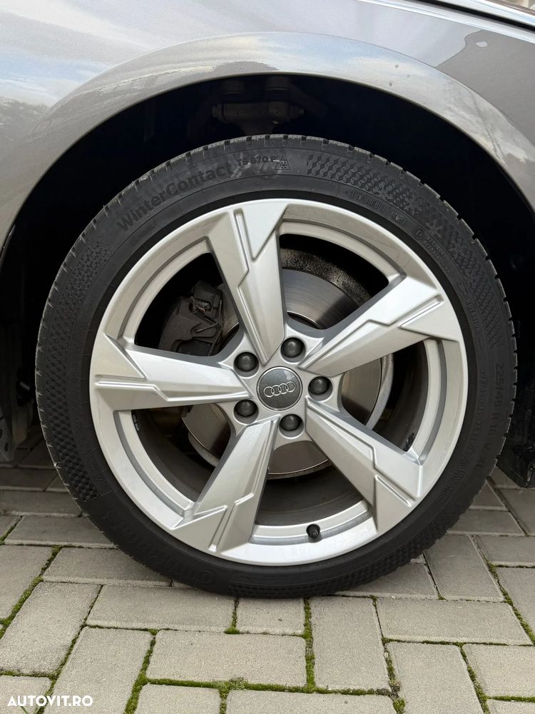 Audi A4 2.0 30 TDI S tronic MHEV Advanced - 28