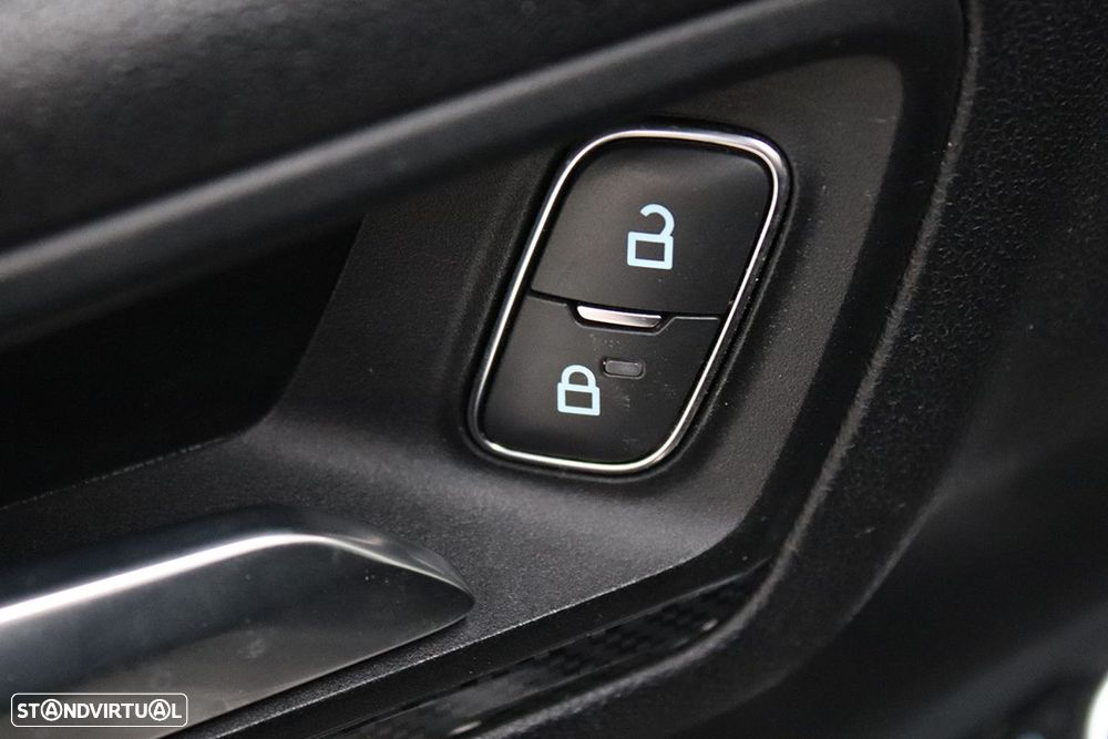 Ford Kuga 1.5 TDCi EcoBlue ST-Line Aut. - 20